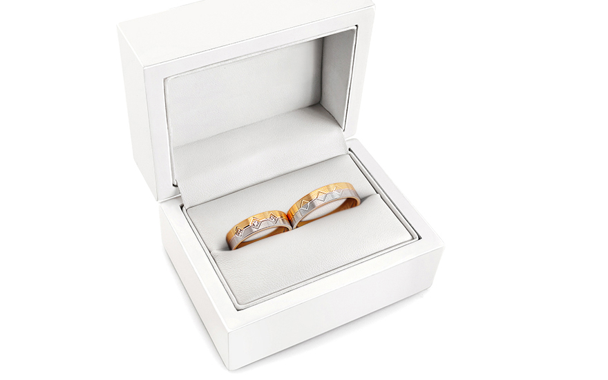 Eheringe mit Steinen Breite 5 mm - STOB227 - in einer Verpackung Box Eheringe mit Steinen Breite 5 mm - STOB227 - in einer Verpackung Box