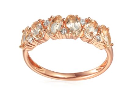 Morganit Ring aus Roségold mit Brillanten 0,070 ct
